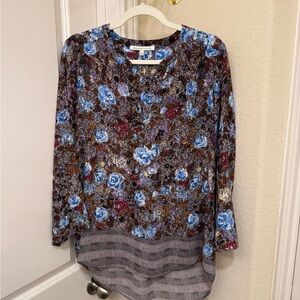 Daniel Rainn - Floral Print Women's Top